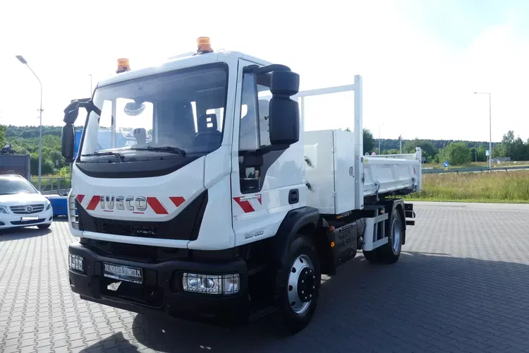 Iveco EUROCARGO 120-220 / WYWROTKA Z HYDROBURTĄ / 90 tys km / zdjęcie 3