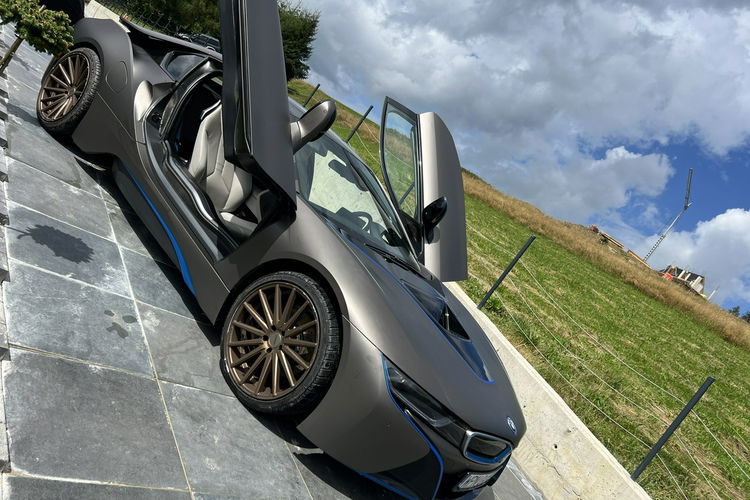 BMW i8 Pure Impulse zdjęcie 24