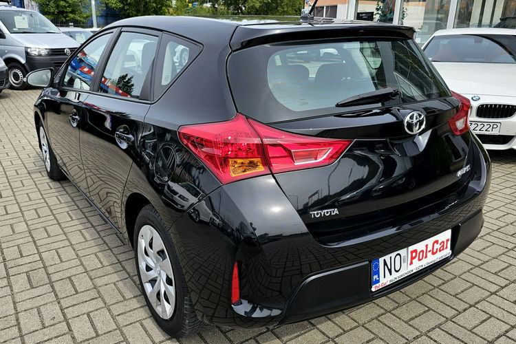 Toyota Auris zdjęcie 6