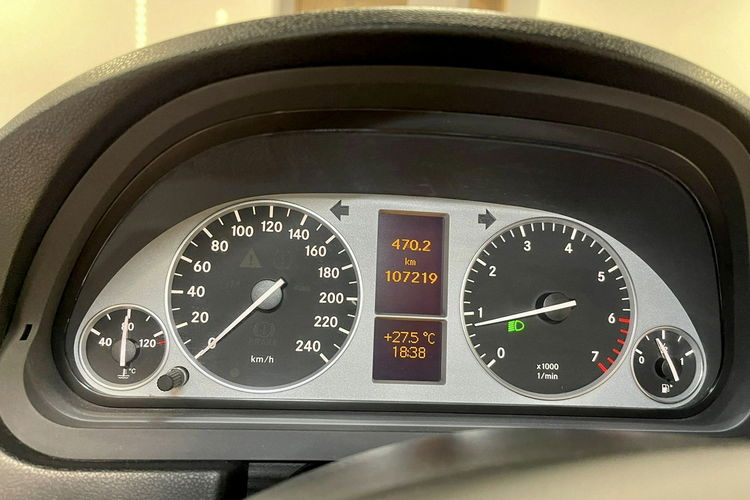 Mercedes B 180 1.7 116KM 100.000km Automat AVANTGARDE LiftNAVI Grzane fotele ZNiemiec zdjęcie 16