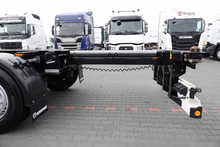 KRONE / NACZEPA PODKONTENEROWA / NOWA / 2023 ROK / ROZSUWANY TYŁ / DO WSZYSTKICH KONTENERÓW / OŚ PODNOSZONA / zdjęcie 10