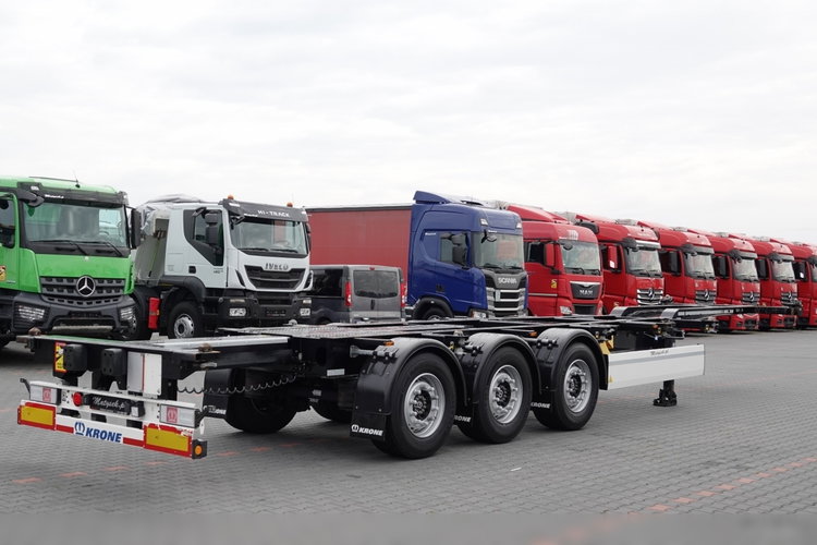 KRONE / NACZEPA PODKONTENEROWA / NOWA / 2023 ROK / ROZSUWANY TYŁ / DO WSZYSTKICH KONTENERÓW / OŚ PODNOSZONA / zdjęcie 12