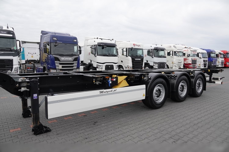 KRONE / NACZEPA PODKONTENEROWA / NOWA / 2023 ROK / ROZSUWANY TYŁ / DO WSZYSTKICH KONTENERÓW / OŚ PODNOSZONA / zdjęcie 3