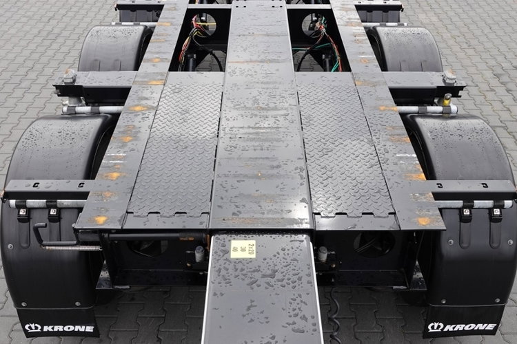 KRONE / NACZEPA PODKONTENEROWA / NOWA / 2023 ROK / ROZSUWANY TYŁ / DO WSZYSTKICH KONTENERÓW / OŚ PODNOSZONA / zdjęcie 7