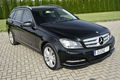 samochód osobowy Mercedes zdjęcie 2