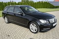 samochód osobowy Mercedes zdjęcie 3