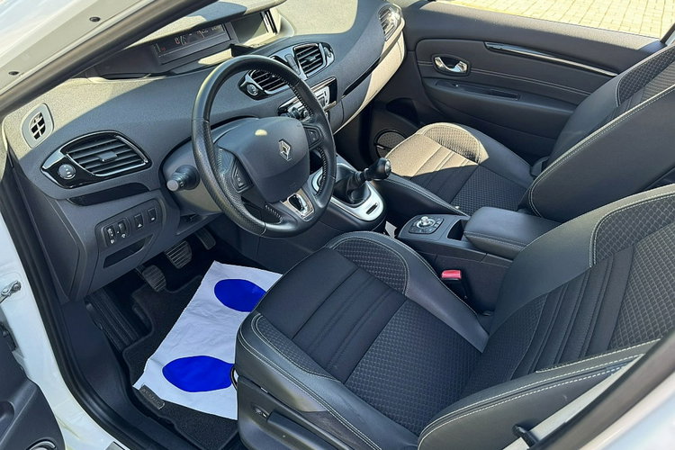 Renault Grand Scenic 7-osobowy - 1.5dCi 110KM 127.000km BOSE Nawigacja, BIAŁA PERŁA zdjęcie 17