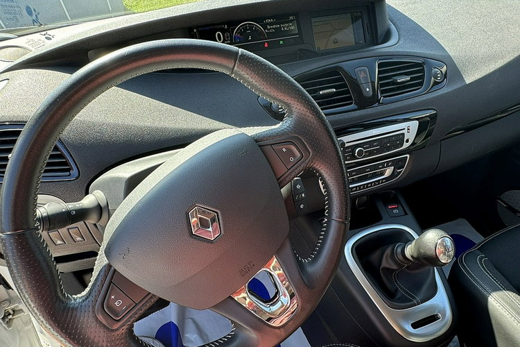 Renault Grand Scenic 7-osobowy - 1.5dCi 110KM 127.000km BOSE Nawigacja, BIAŁA PERŁA zdjęcie 23
