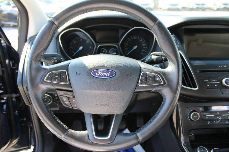 Ford Focus Titanium 120HP F-Vat Salon Polska Gwarancja Park Assist zdjęcie 18