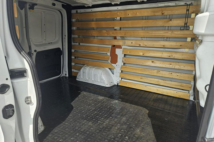 Renault Trafic Pack klim + navi zdjęcie 16
