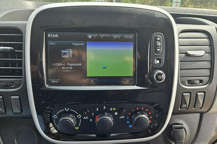 Renault Trafic Pack klim + navi zdjęcie 8