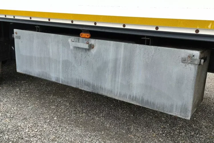 Wielton NS3F Kontener Tył Drzwi Izoterma Chłodnia bez Agregatu Koffer zdjęcie 11