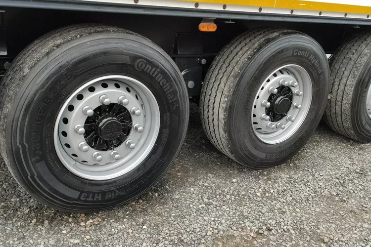 Wielton NS3F Kontener Tył Drzwi Izoterma Chłodnia bez Agregatu Koffer zdjęcie 7