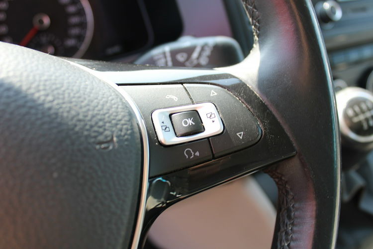 Volkswagen Caravelle Comfortline L2 4-Motion F-vat Salon Polska Gwarancja zdjęcie 16