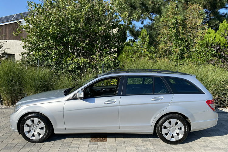 Mercedes C 180 Bardzo zadbana - 100% oryginalny przebieg zdjęcie 7