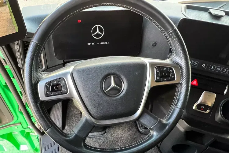 Mercedes ACTROS prokontraktowy zdjęcie 24