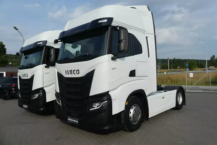 Iveco S WAY 460 / AUTOMAT / STANDARD / PEŁNE OSPOJLEROWANIE / zdjęcie 35
