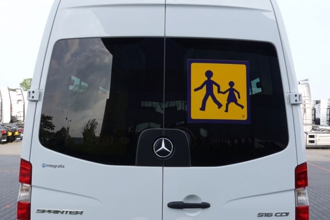 Mercedes SPRINTER 516 CDI / EURO 6 / SPROWADZONY / MANUAL / 2016 ROK / 23 MIEJSCA / zdjęcie 14