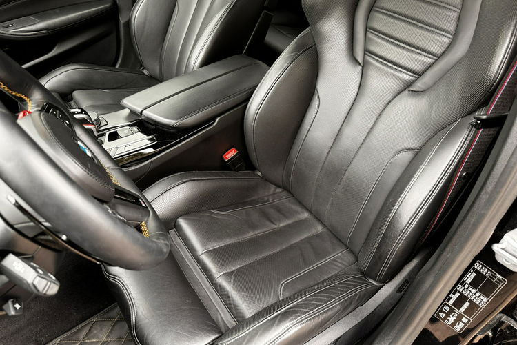 BMW M5 Competition / 4.4 V8 625KM / Salon Polska / Pakiet Carbon zdjęcie 26