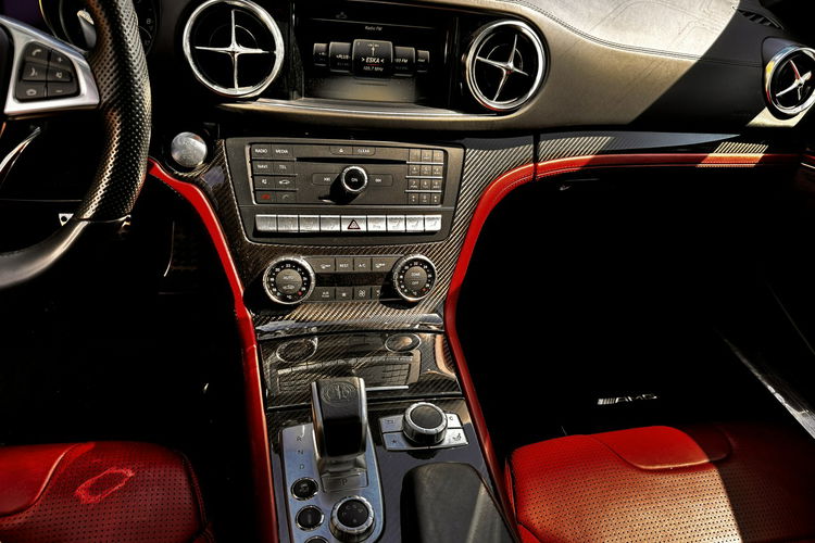 Mercedes SL 63 AMG SL63 AMG 5.5 V8 585KM SALON POLSKA BEZWYPADKOWY FV23% 19TYS PRZEBIEG zdjęcie 30