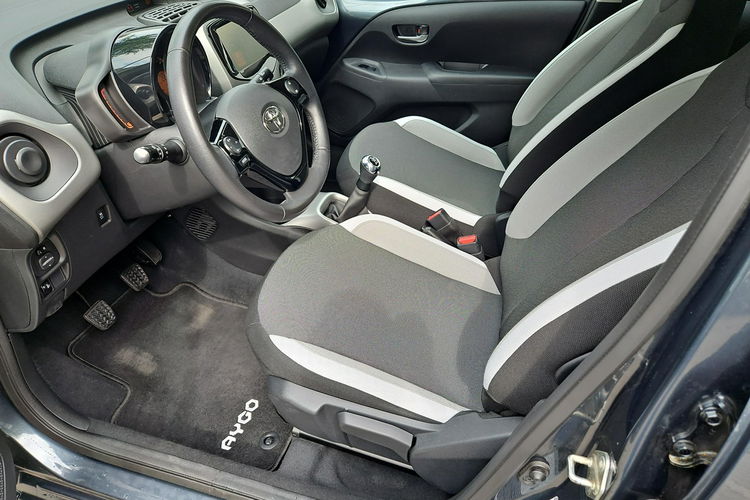Toyota Aygo 1.0 VVTi 68KM X-PLAY CITY X-TREME, salon Polska, gwarancja zdjęcie 10