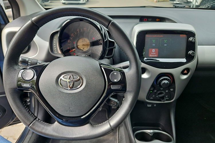 Toyota Aygo 1.0 VVTi 68KM X-PLAY CITY X-TREME, salon Polska, gwarancja zdjęcie 15