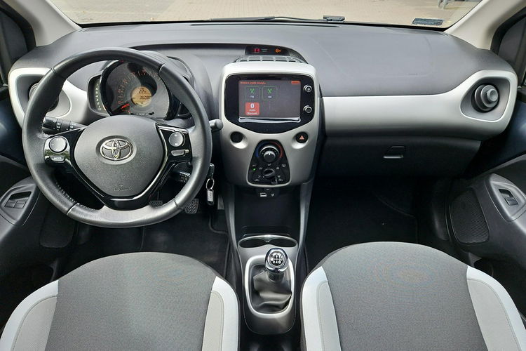 Toyota Aygo 1.0 VVTi 68KM X-PLAY CITY X-TREME, salon Polska, gwarancja zdjęcie 9