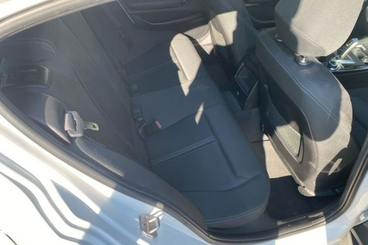 BMW 118 118i 136 KM automat m-sport salon pl pełen serwis gwarancja w cenie zdjęcie 12