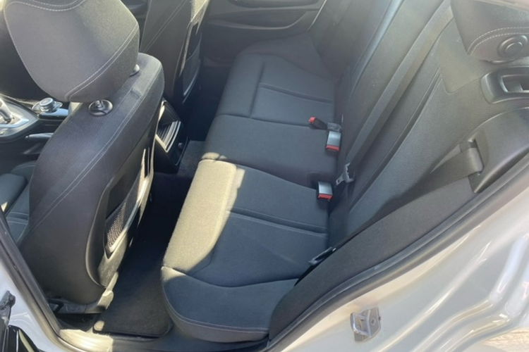 BMW 118 118i 136 KM automat m-sport salon pl pełen serwis gwarancja w cenie zdjęcie 15