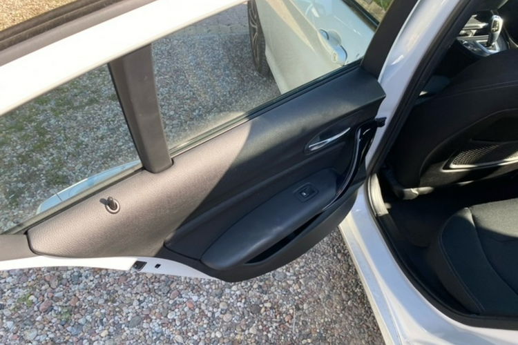 BMW 118 118i 136 KM automat m-sport salon pl pełen serwis gwarancja w cenie zdjęcie 16