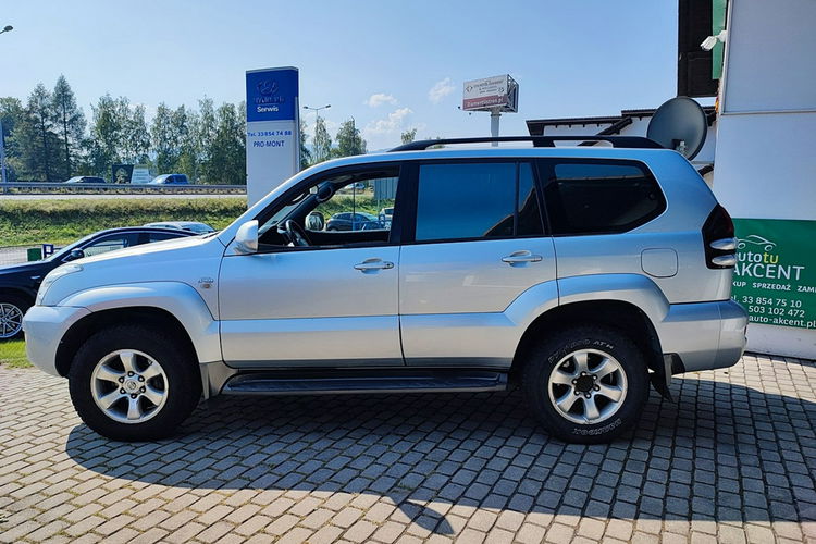 Toyota Land Cruiser zdjęcie 6