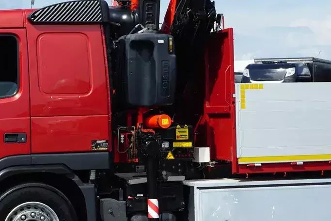 Volvo FM / 340 / 6 X 2 / SKRZYNIOWY + HDS / FASSI 310 XP / WYSIĘG 16.7 M zdjęcie 29
