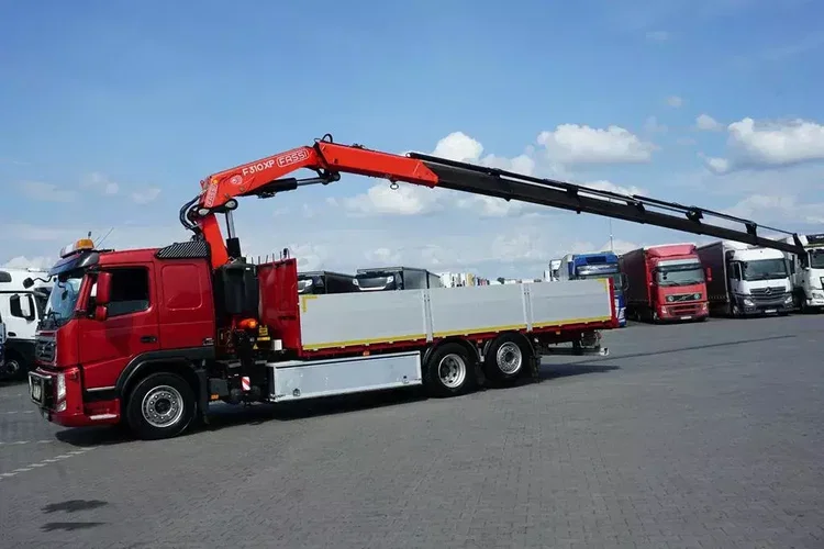Volvo FM / 340 / 6 X 2 / SKRZYNIOWY + HDS / FASSI 310 XP / WYSIĘG 16.7 M zdjęcie 4