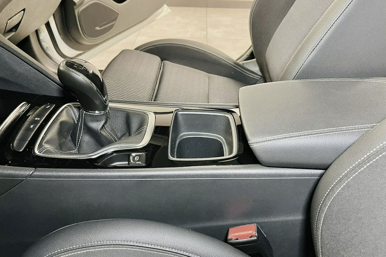 Opel Insignia 2.0 CDTI 170KM 90.000km Innovation AppleCar NAVI LUX Led KeyLesNiemiec zdjęcie 22