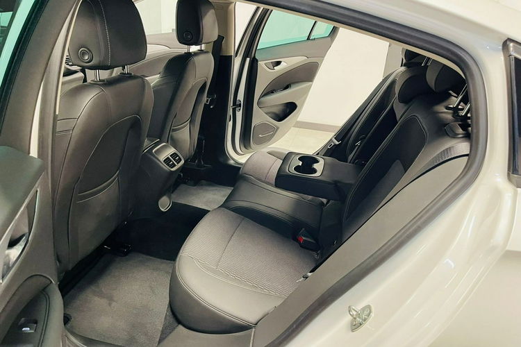 Opel Insignia 2.0 CDTI 170KM 90.000km Innovation AppleCar NAVI LUX Led KeyLesNiemiec zdjęcie 38