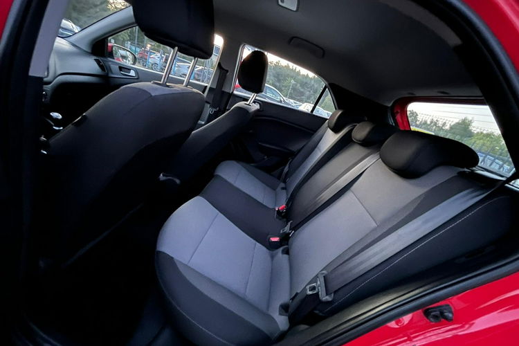 Hyundai i20 Benzyna Niski Przebieg Gwarancja zdjęcie 21