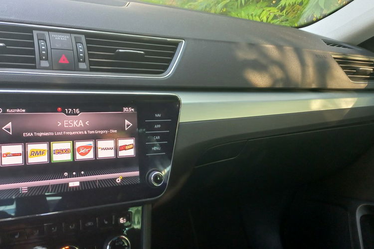 Skoda Superb DSG Full Led Grzane fotele Salon PL F.VAT23% 55900 Netto zdjęcie 13