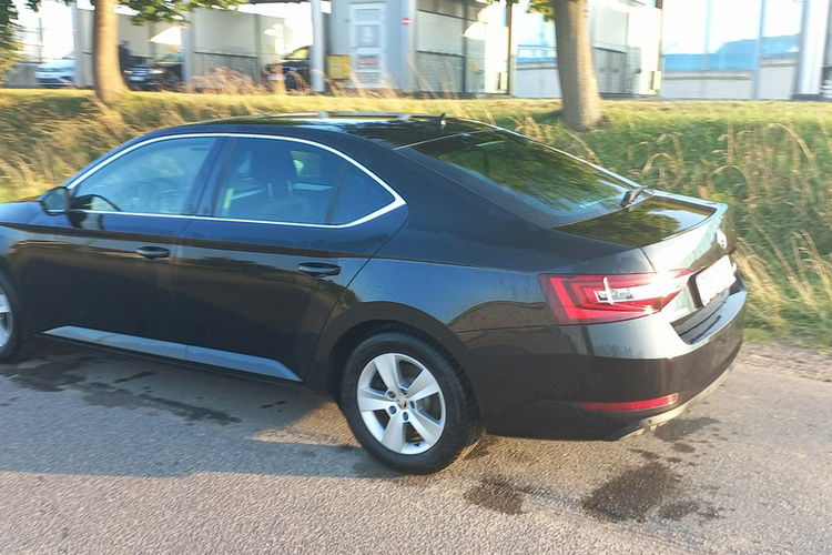 Skoda Superb DSG Full Led Grzane fotele Salon PL F.VAT23% 55900 Netto zdjęcie 24