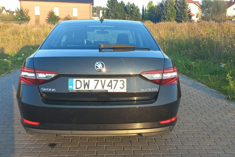 Skoda Superb DSG Full Led Grzane fotele Salon PL F.VAT23% 55900 Netto zdjęcie 36