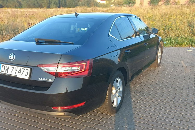 Skoda Superb DSG Full Led Grzane fotele Salon PL F.VAT23% 55900 Netto zdjęcie 38