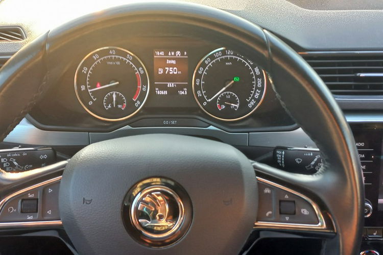 Skoda Superb DSG Full Led Grzane fotele Salon PL F.VAT23% 55900 Netto zdjęcie 8