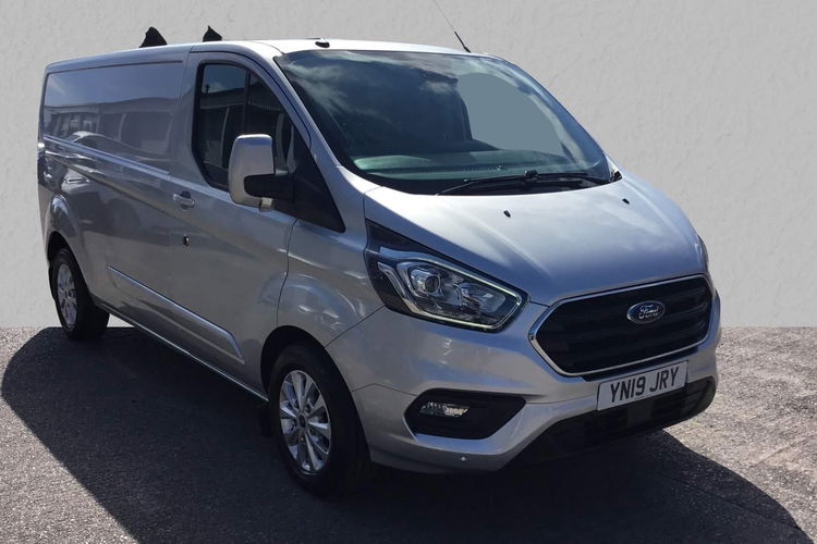 FORD Transit Custom 2.0 EcoBlue 320 L2H1 AWD Trend Aut. zdjęcie 1