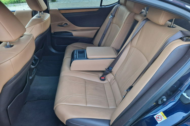 Lexus ES300 Salon Polska. . Bezwypadkowy. Wersja Omotenashi zdjęcie 12