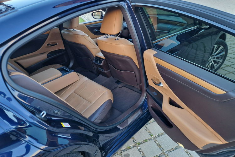 Lexus ES300 Salon Polska. . Bezwypadkowy. Wersja Omotenashi zdjęcie 37