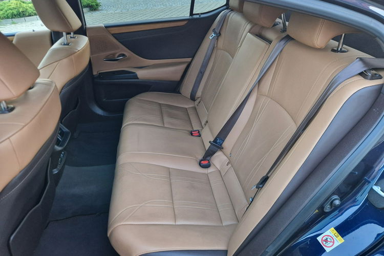 Lexus ES300 Salon Polska. . Bezwypadkowy. Wersja Omotenashi zdjęcie 43