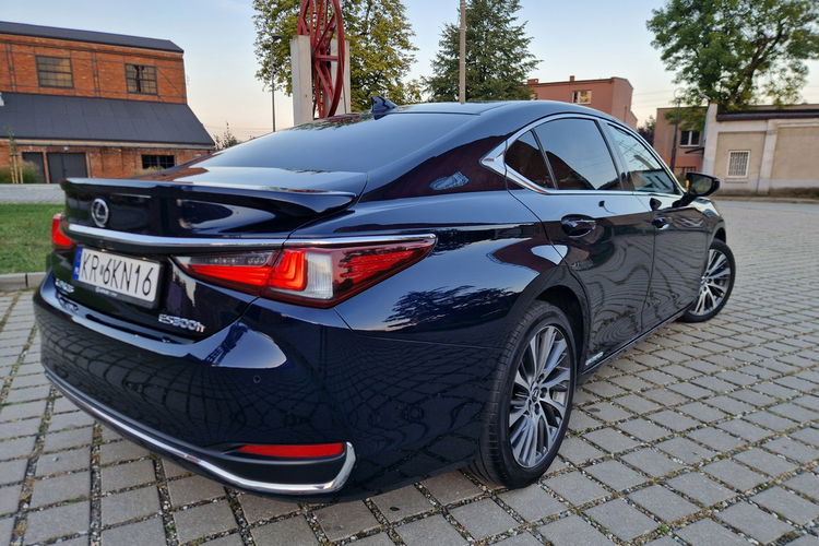Lexus ES300 Salon Polska. . Bezwypadkowy. Wersja Omotenashi zdjęcie 6