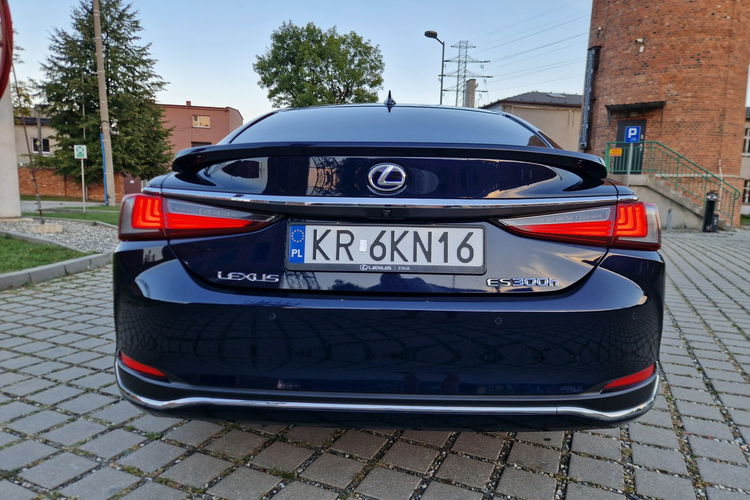 Lexus ES300 Salon Polska. . Bezwypadkowy. Wersja Omotenashi zdjęcie 7