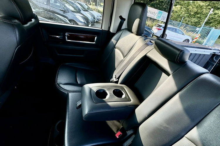 Dodge RAM 5.7 HEMI laramie doinwestowany brak wkładu bogata wersja gwarancja zdjęcie 13