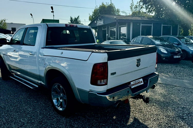 Dodge RAM 5.7 HEMI laramie doinwestowany brak wkładu bogata wersja gwarancja zdjęcie 24