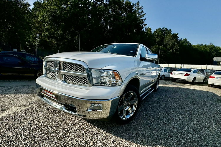 Dodge RAM 5.7 HEMI laramie doinwestowany brak wkładu bogata wersja gwarancja zdjęcie 31